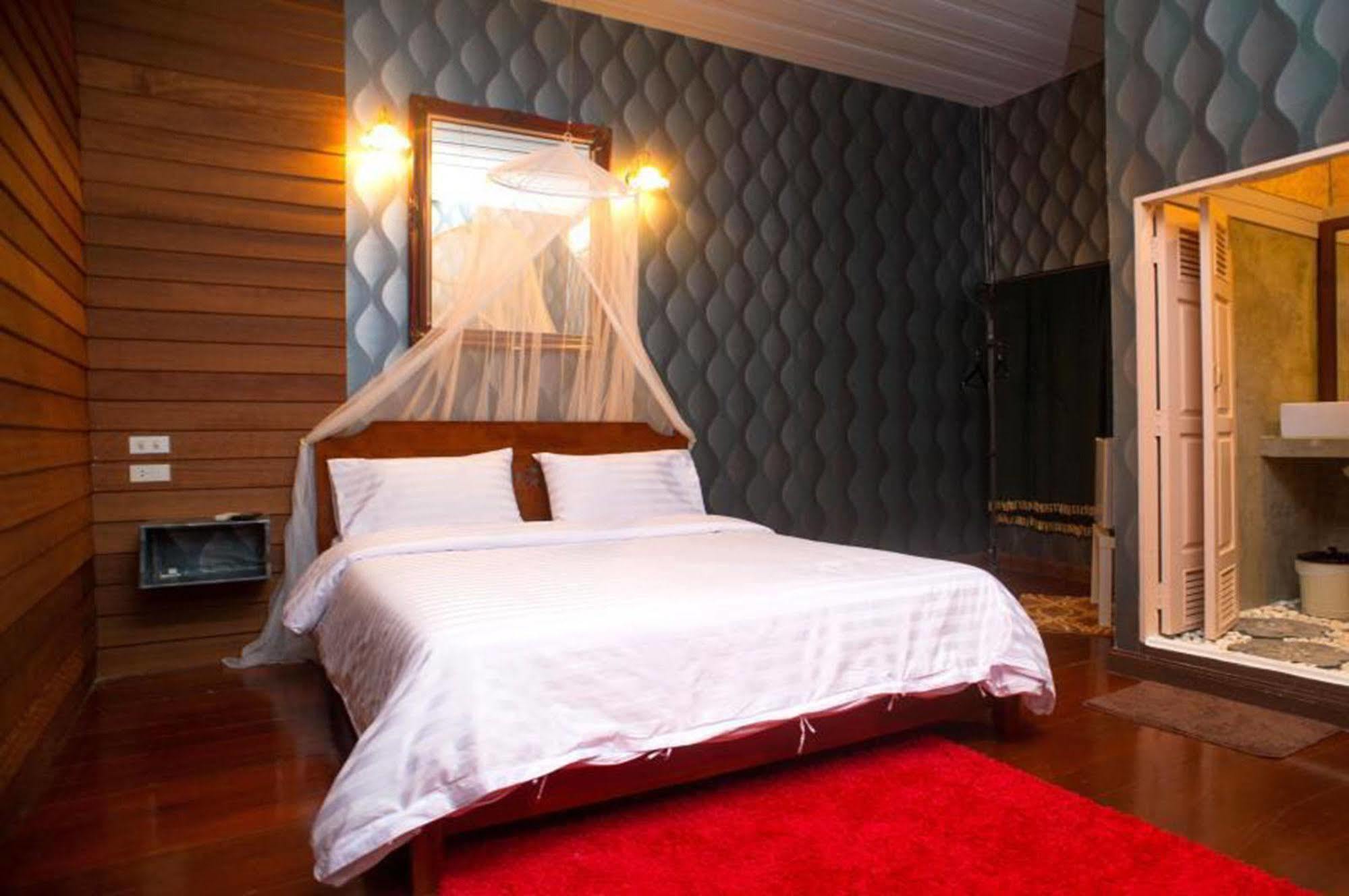 Tamajun Hotel Chanthaburi Exterior photo